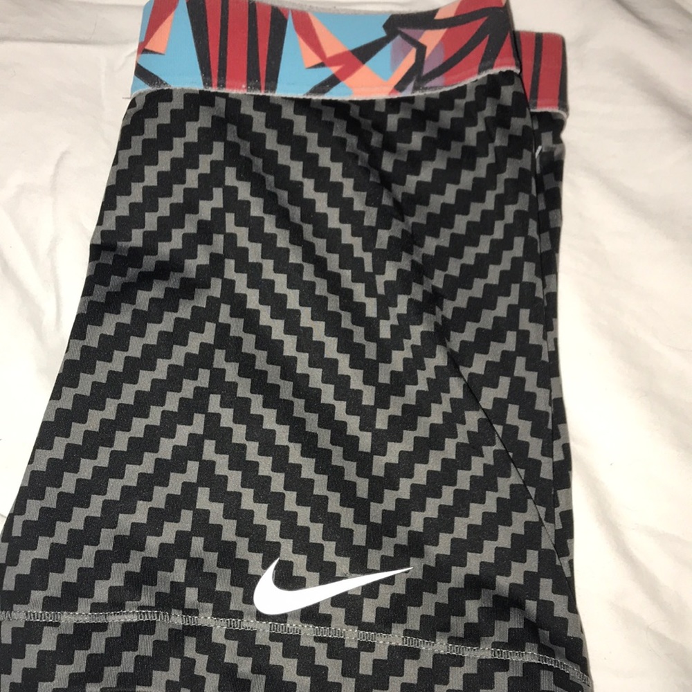 Nike pro